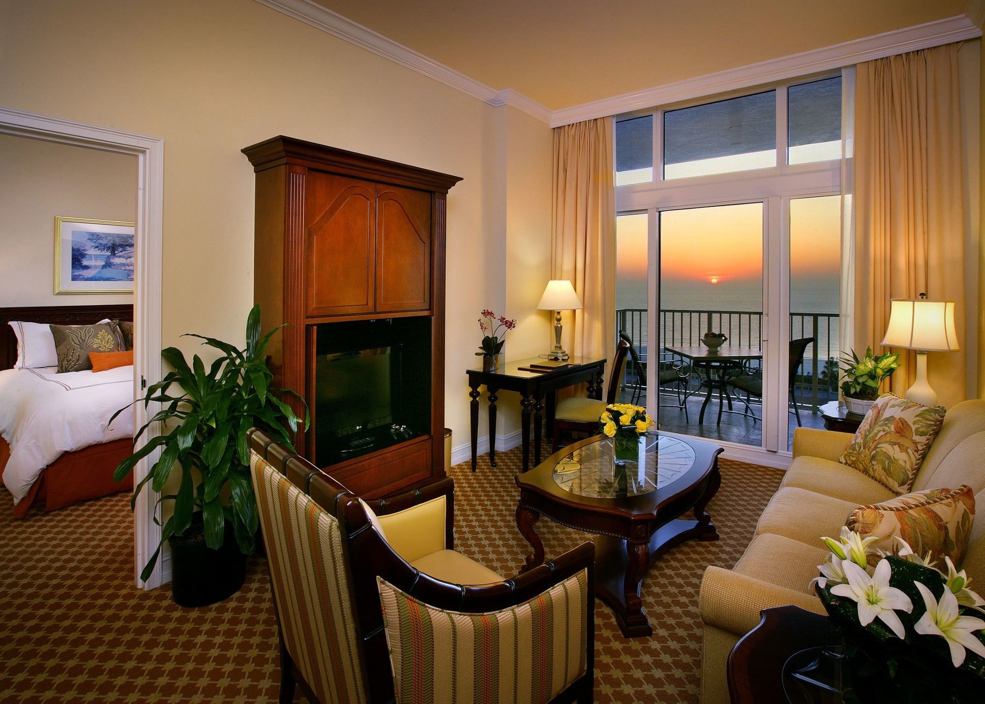 Marco Beach Ocean Resort Marco Island Exterior photo
