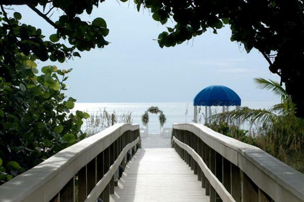 Marco Beach Ocean Resort Marco Island Exterior photo