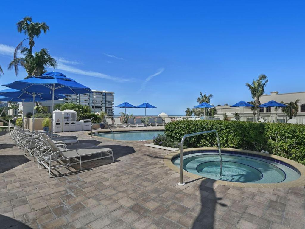 Marco Beach Ocean Resort Marco Island Exterior photo